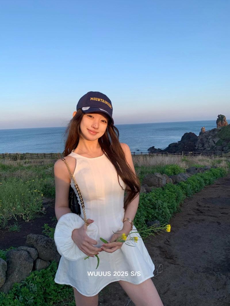 Lessel French 2Type White Sleeveless Dress