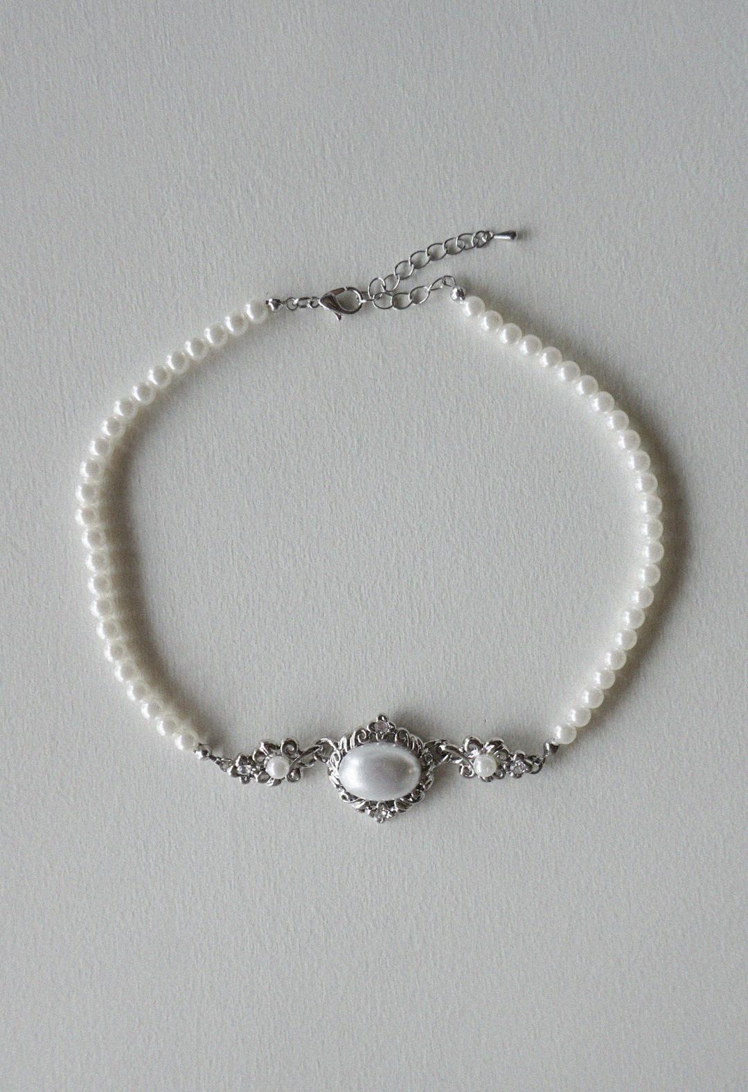Vintage Pearl Necklace