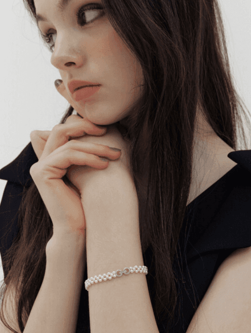 swarovski pearl bangle (925 silver)