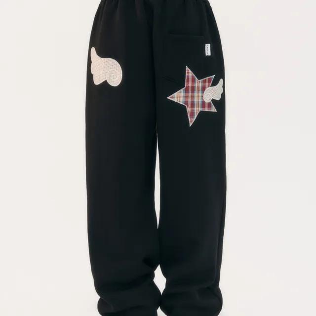 엠블러 남여공용 Angel Star Patch 자수 원턱 스트링 기모 스웨트 팬츠 AP903 (블랙)