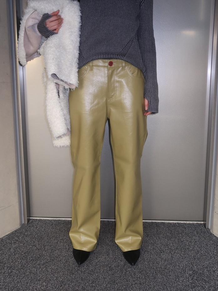 뮤로우 MATCHA LEATHER PANTS