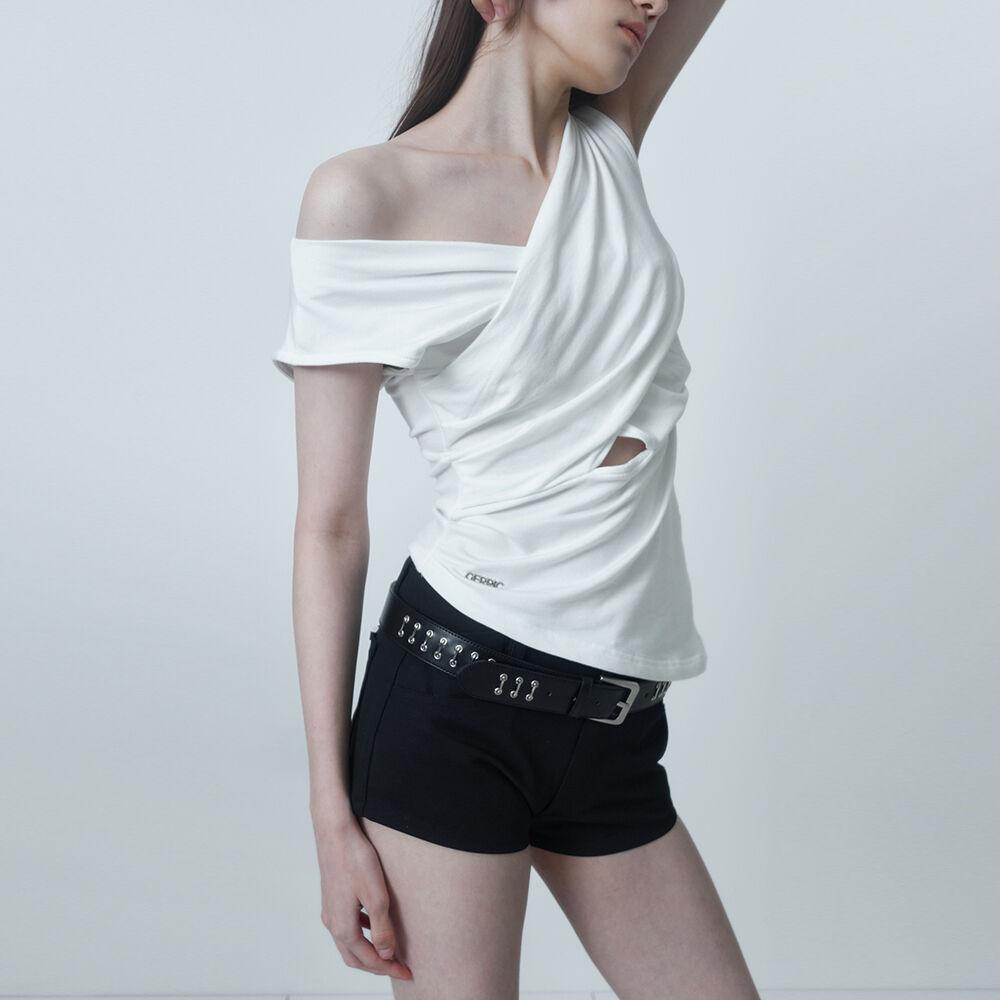 DRAPE CROSS SLEEVELESS / WHITE