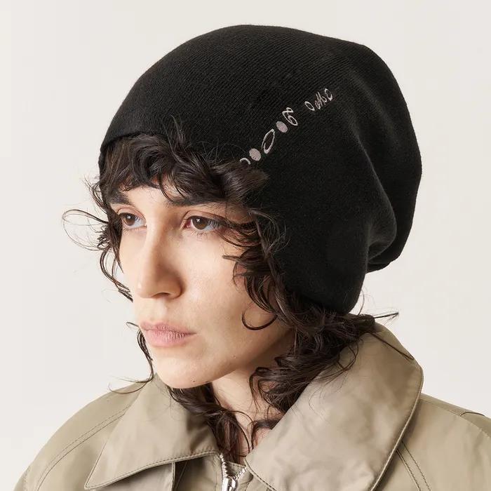 Oversize Axis Beanie, Blackout