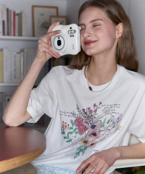 [논로컬 X 이하여백] Vase Hand Drawing T-shirt - White