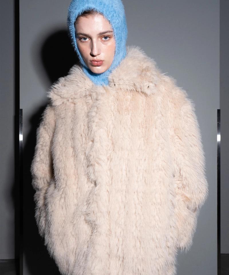 320showroom - Eco Fur Neckline Hook 4 Button Jacket Beige