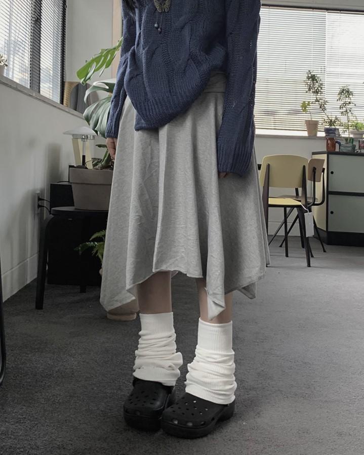 언버티 hooa unbalanced layered midi sk