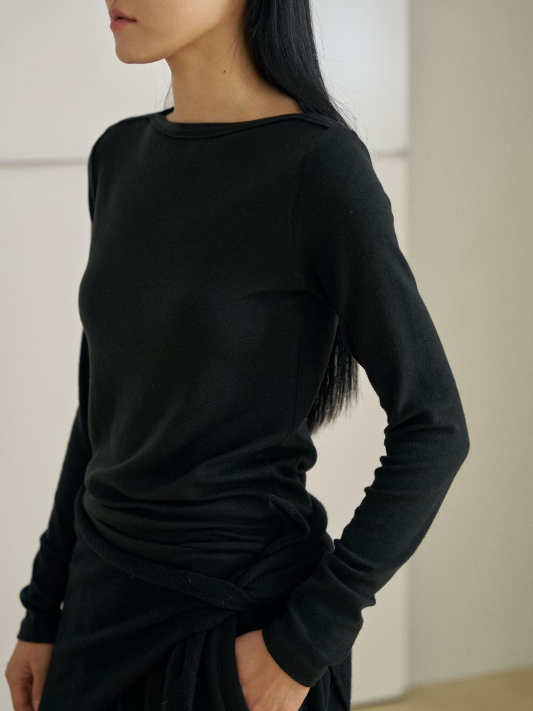 울 보트넥 롱 슬리브 - 블랙