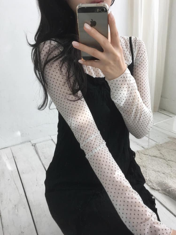 도트 레이어드티