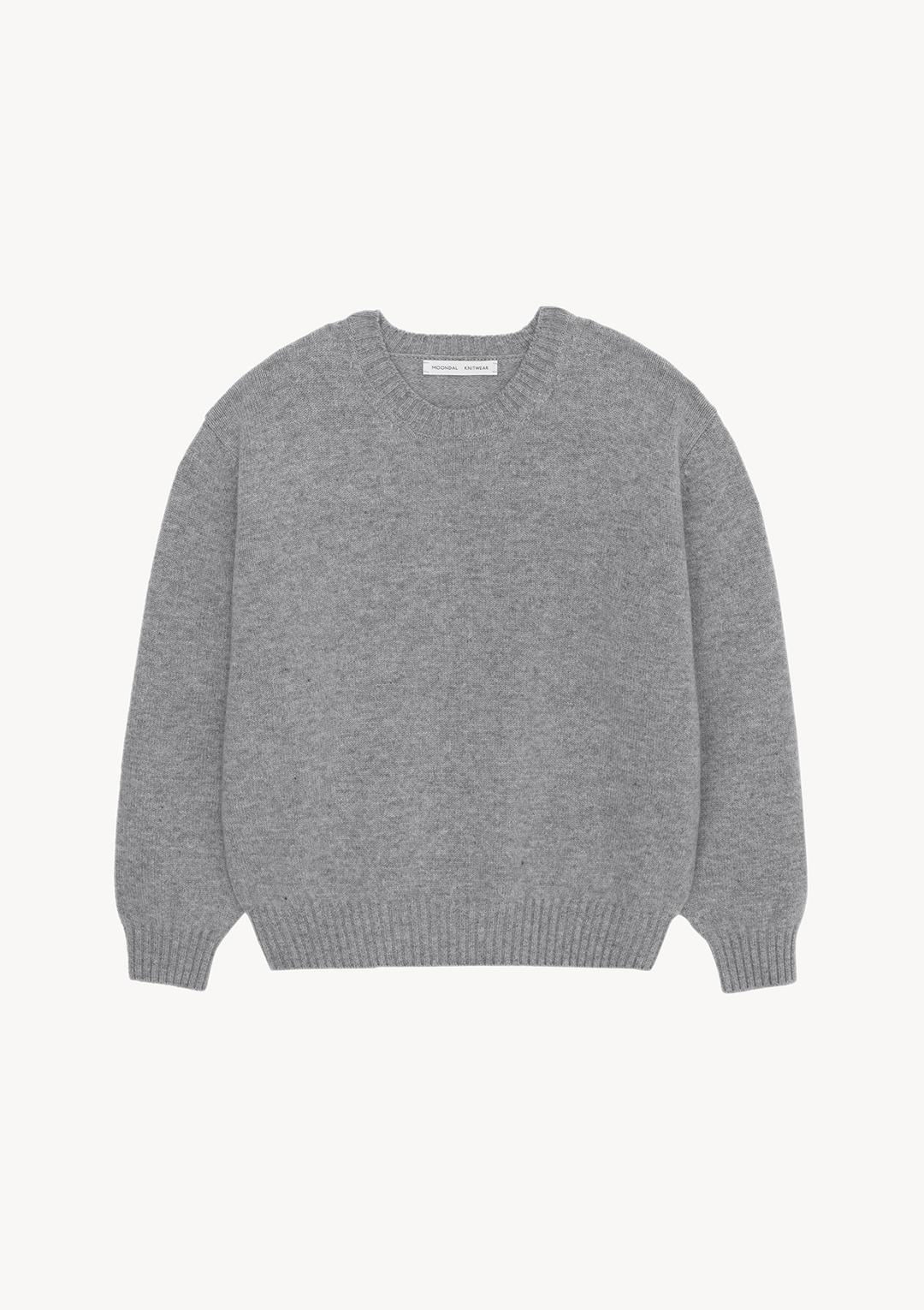 24 Classic Round Knit in Gray