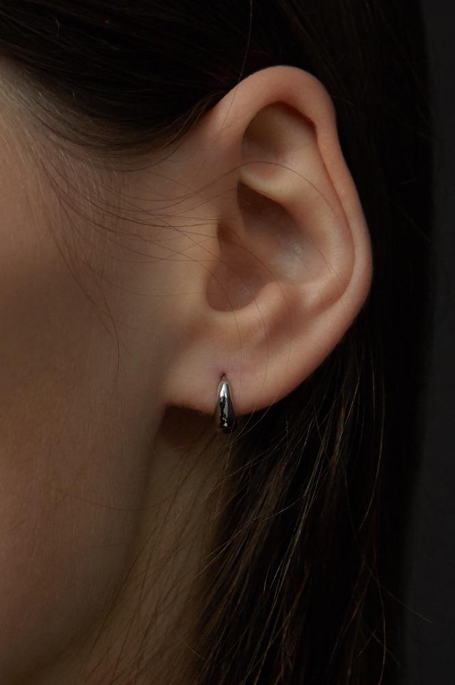 [문가영, 서은수, 장윤주, 있지 류진, 박초롱, 정은지 착용] CLASSIC ROUND EARRINGS (5size) AE120014