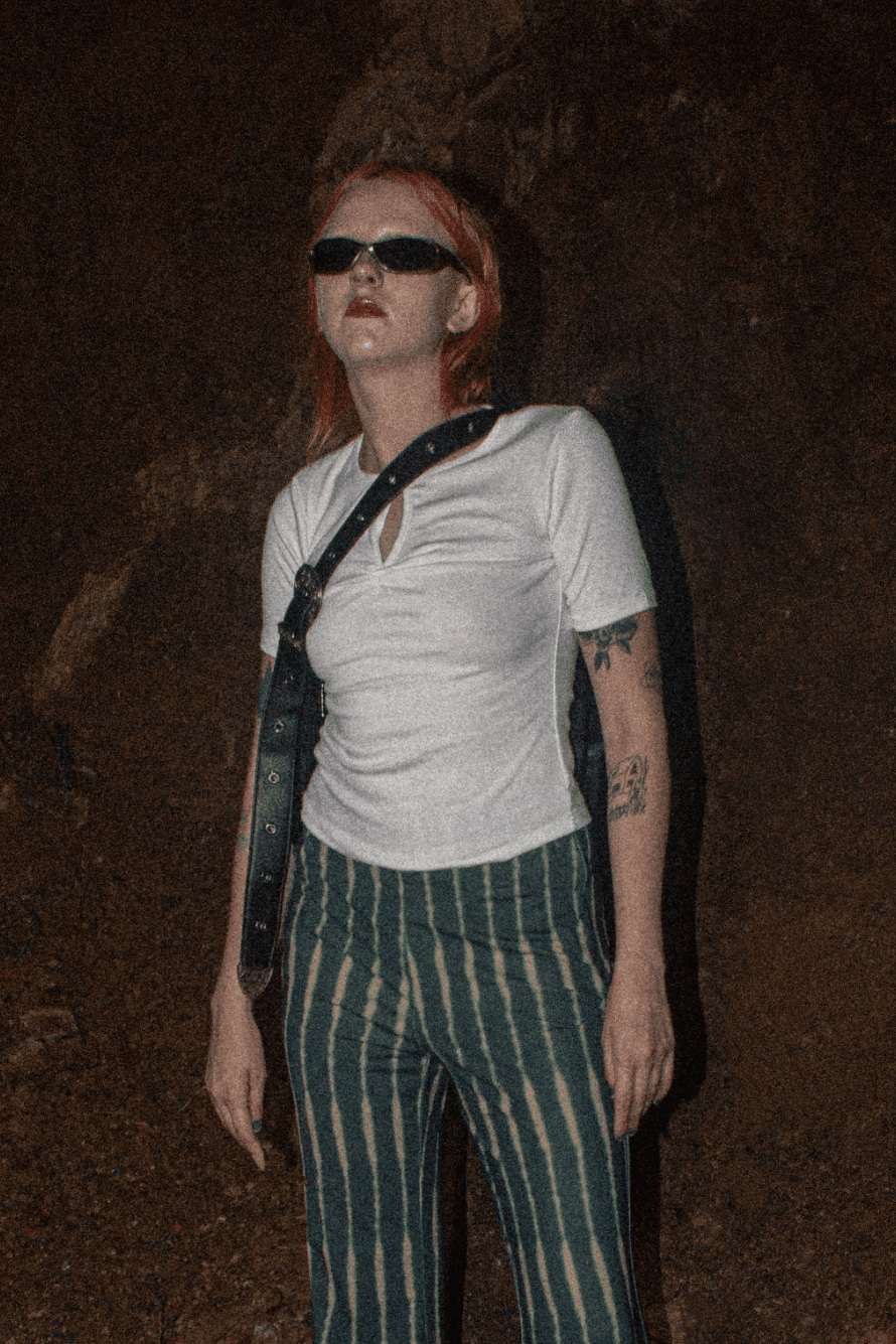 yee twist T (2 color)