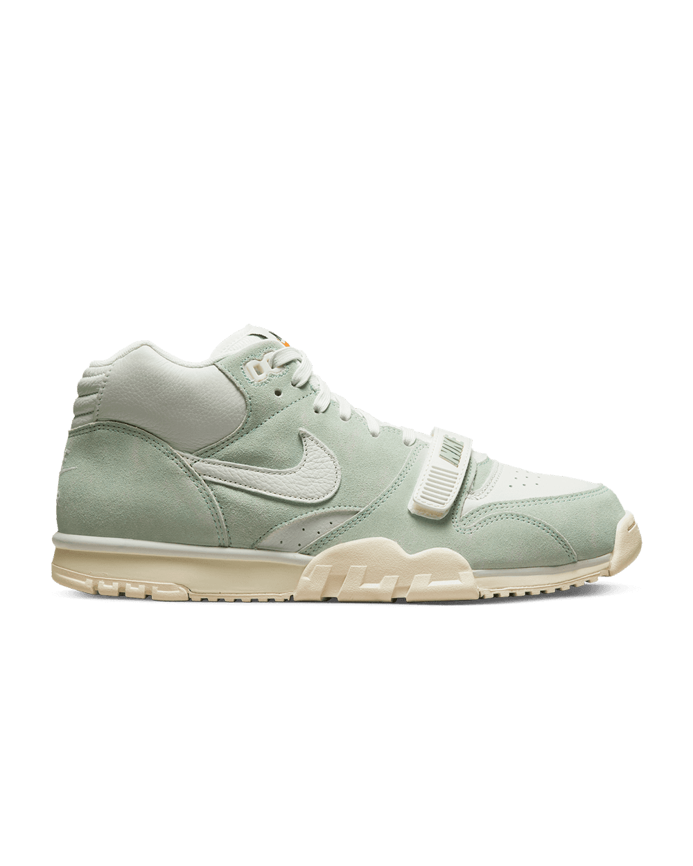AIR TRAINER 1