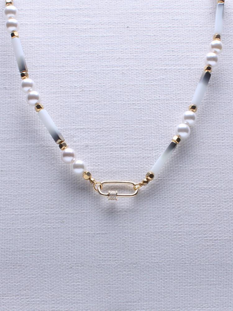 핵진주 크리스탈 바 레이어드 목걸이