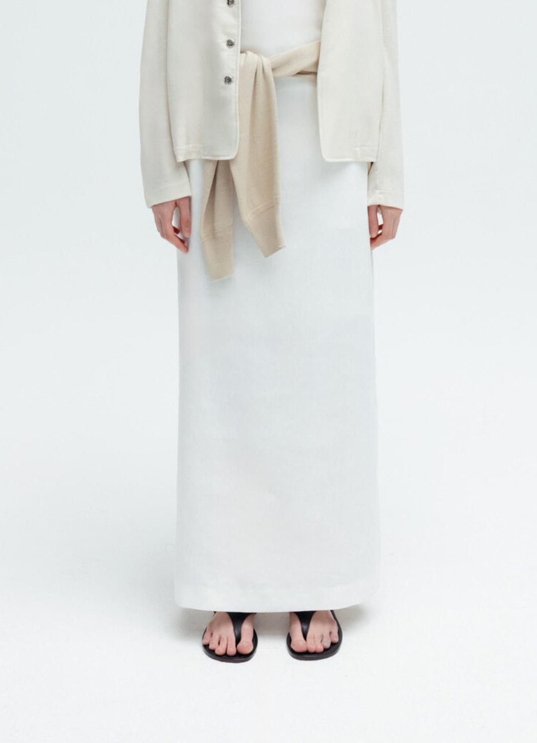 Flat H-line Long Skirt / white