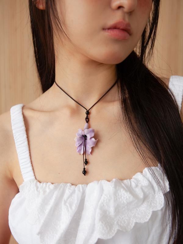 flower gemstone string necklace - lilac
