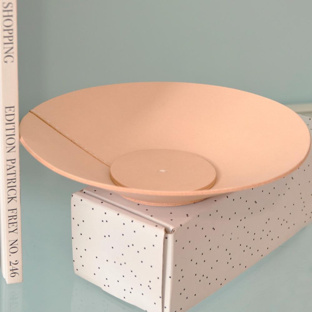 Round Tray Natural 가죽 트레이