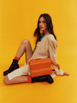 Cloud Classic Shoulderbag + Inner bag (black, orange)