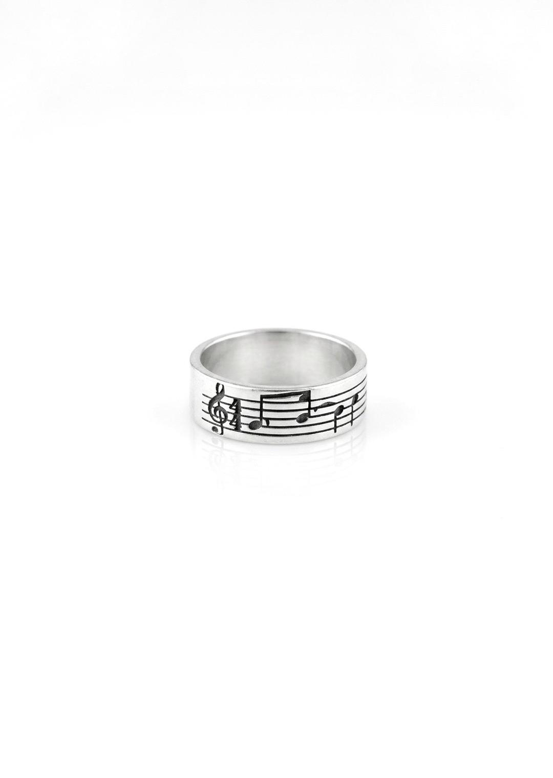 🎶 🎼 Love Music Ring