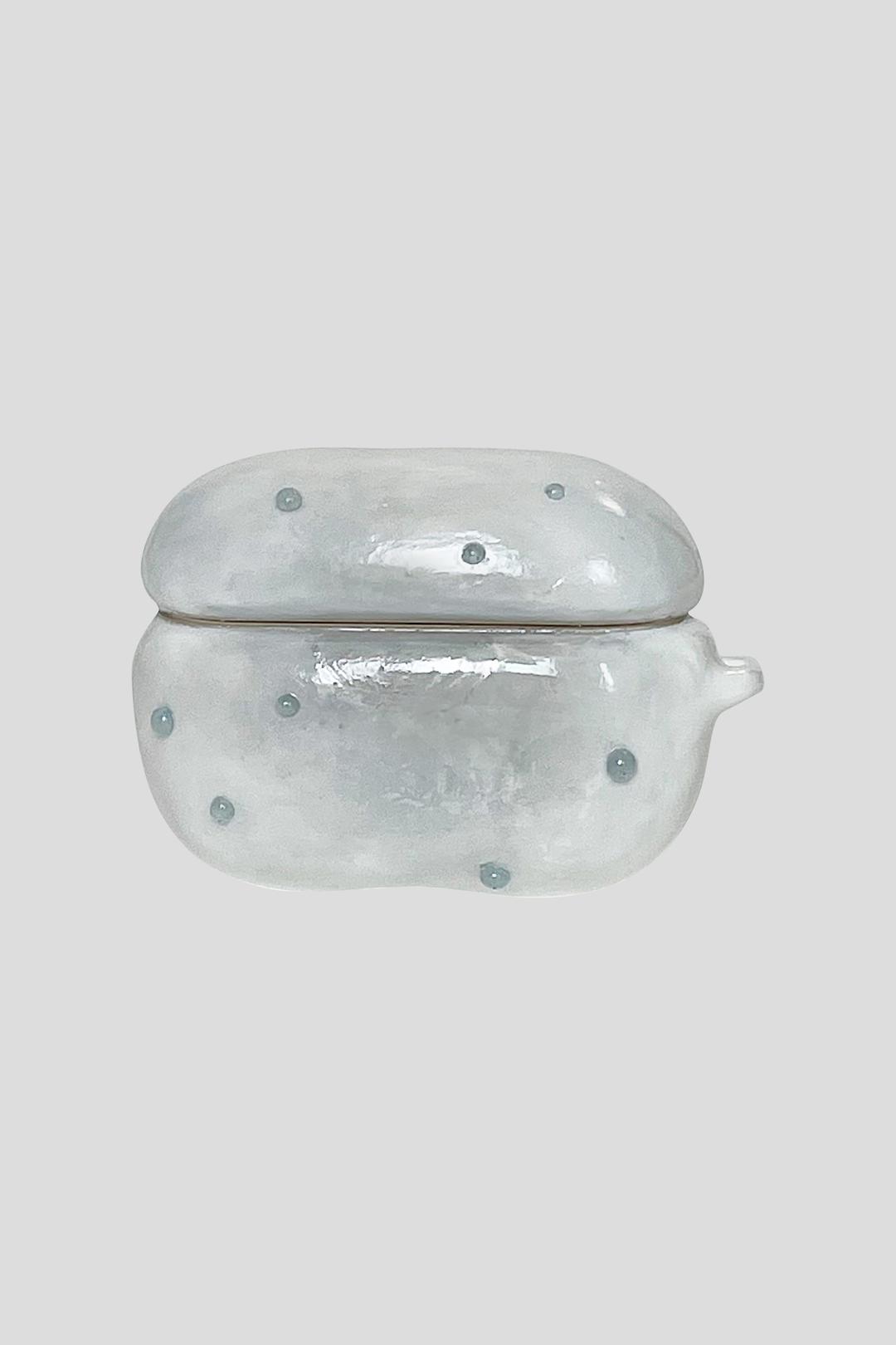 Gloomy blue airpods case