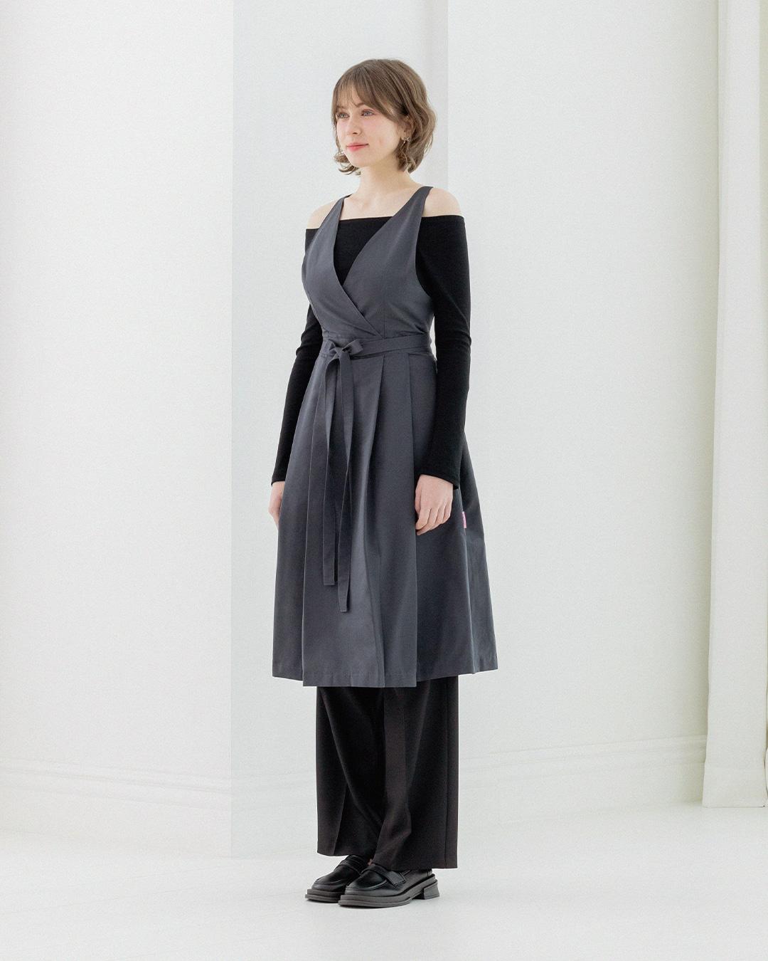 랩 플리츠 WRAP PLEATS APRON [차콜]