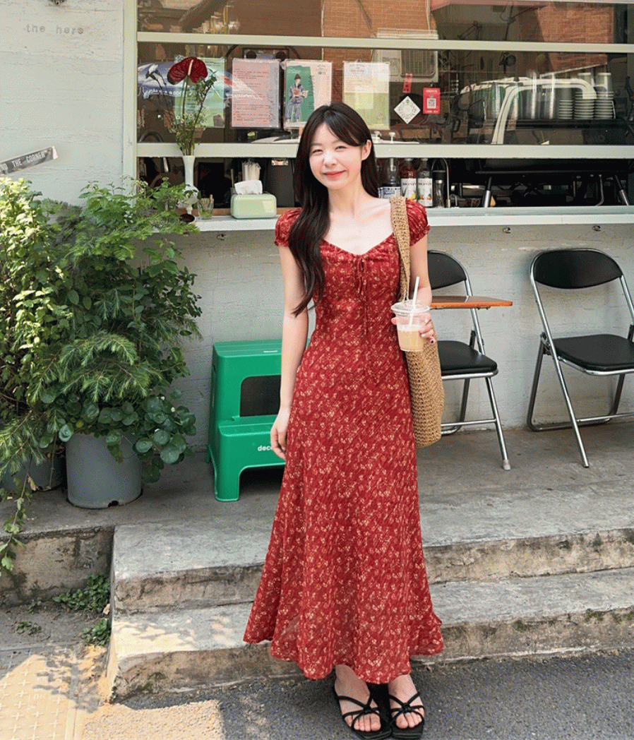 반하니 제포타❤️브이넥 퍼프 플라워 리본 프릴 A라인 롱 원피스 1color