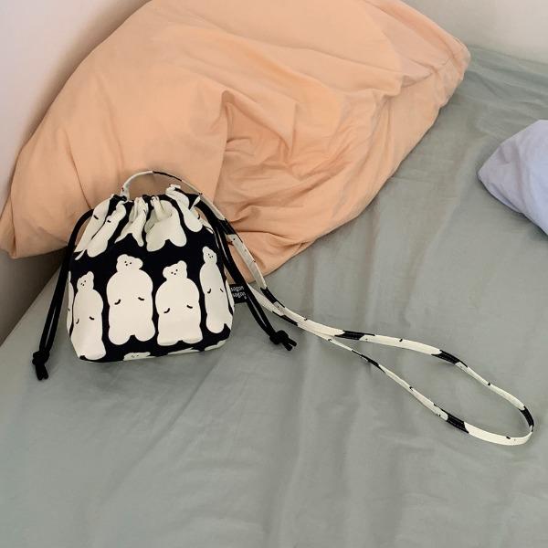 bear string cross bag