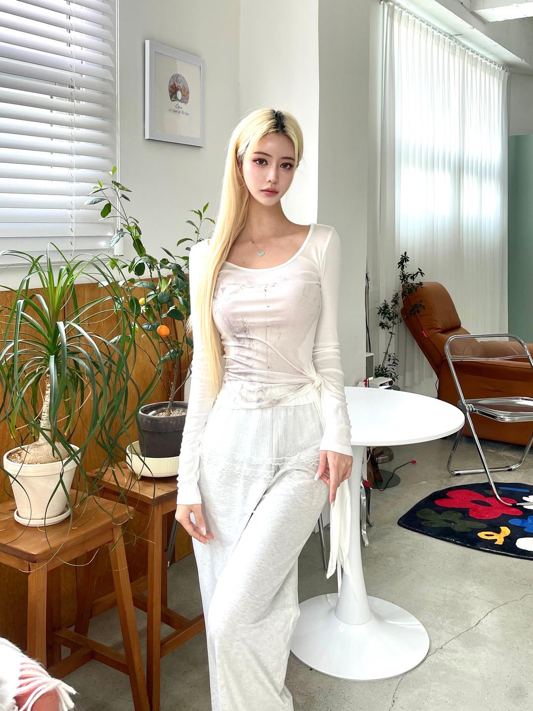 1468. 발레리 프린팅 리본 T (2color)