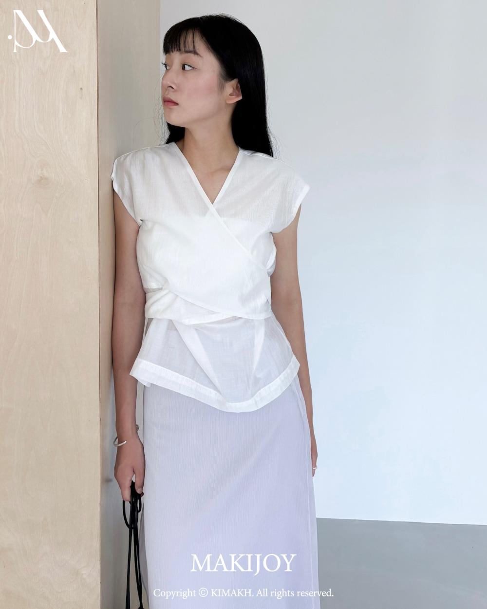 [MADE] 딘 쉬머 크로스 랩 블라우스 [white] *당일발송