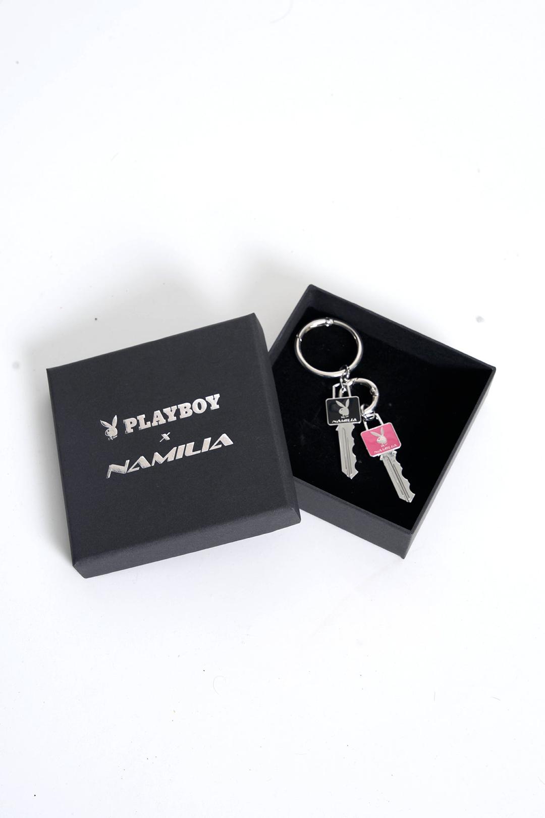 Playboy Key Charm - Black / PINK / onesize