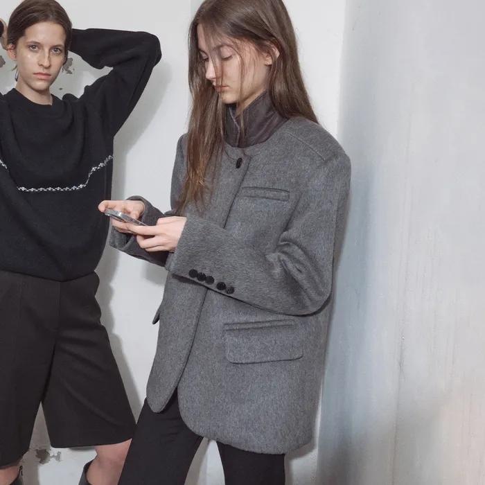 헤어리 카라 배색 헤비 자켓_GREY