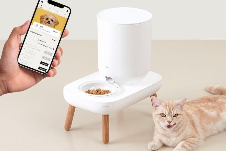 [쿠폰가 13.1만] 더테이블 플러스 스마트 어플 연동 자동급식기