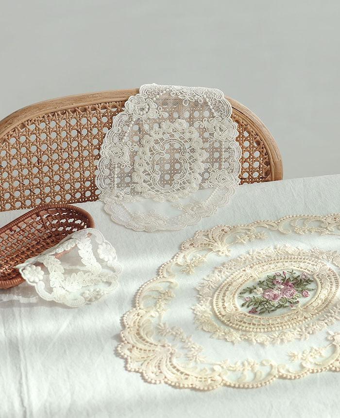 프렌치 빈티지 레이스 매트