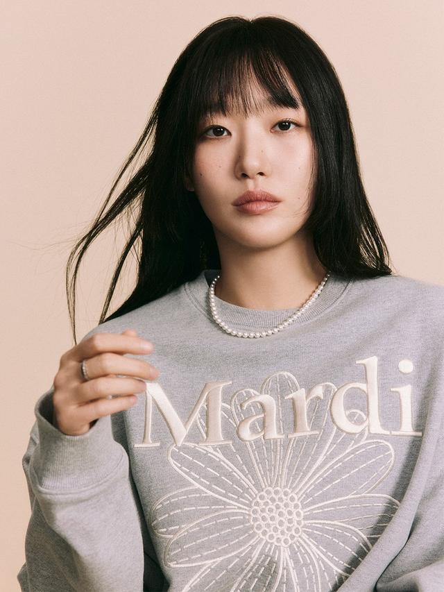SWEATSHIRT FLOWERMARDI NEEDLEWORK_GREY CREAM