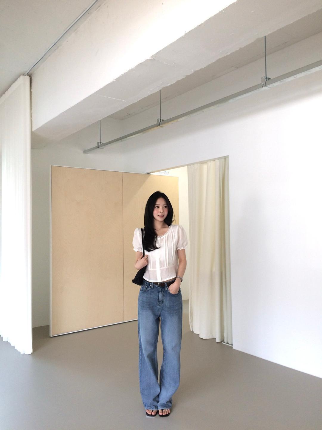 프릴리 DW. Pure Lace Blouse