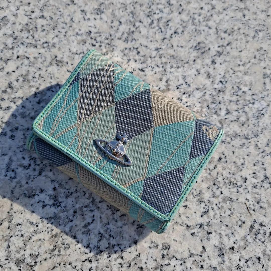 [비비안 웨스트우드] 아가일 체크 코인 포켓 지갑