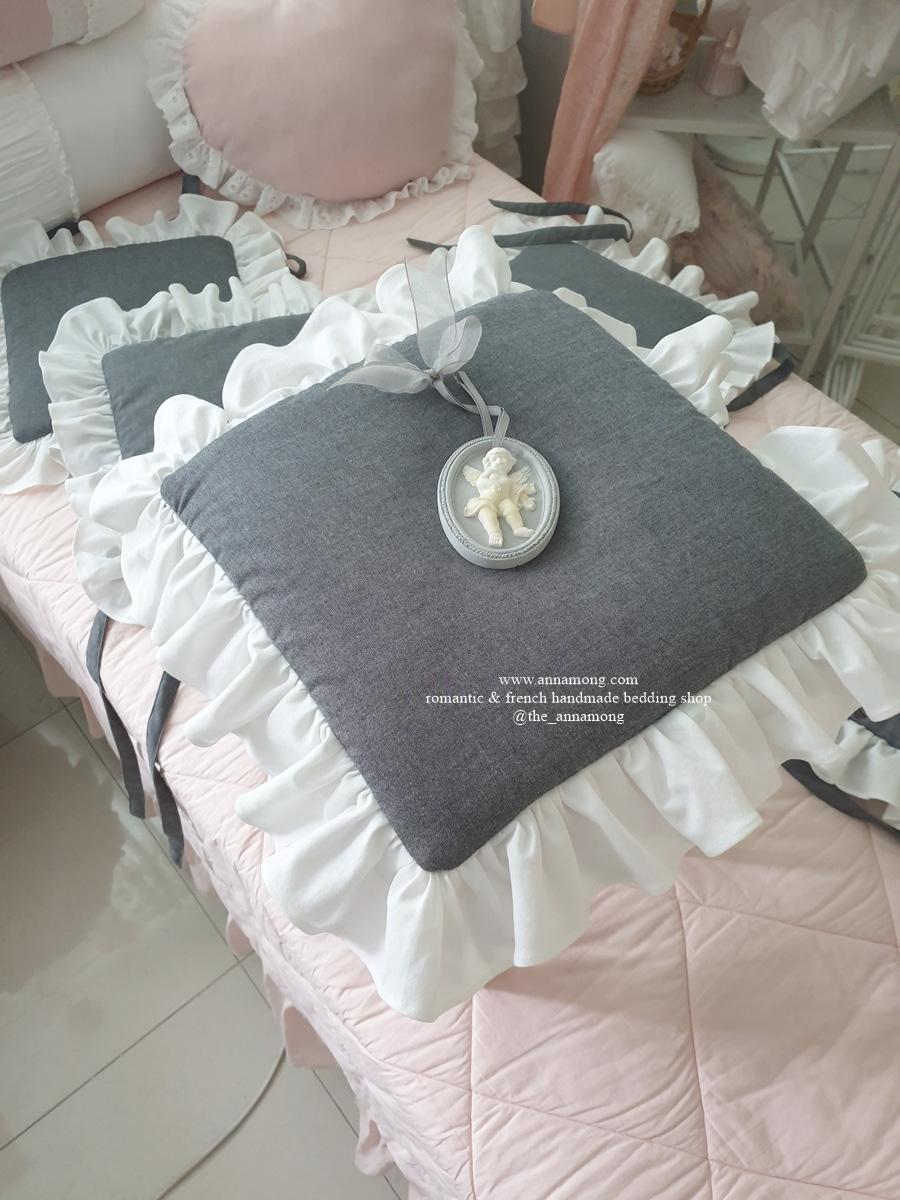 큐티차콜.cuty 스툴 방석