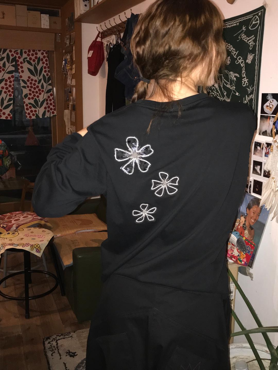 Flower Collector Long Sleeve _ Black