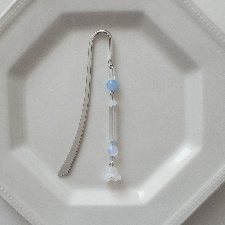 [데이앤모먼트] 새벽 은방울꽃 핸드메이드 책갈피