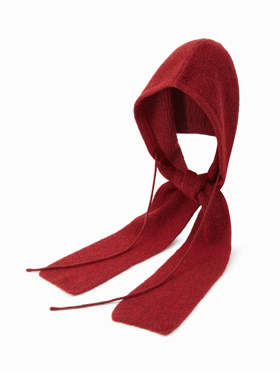 BEANIE HAT WITH SCARF