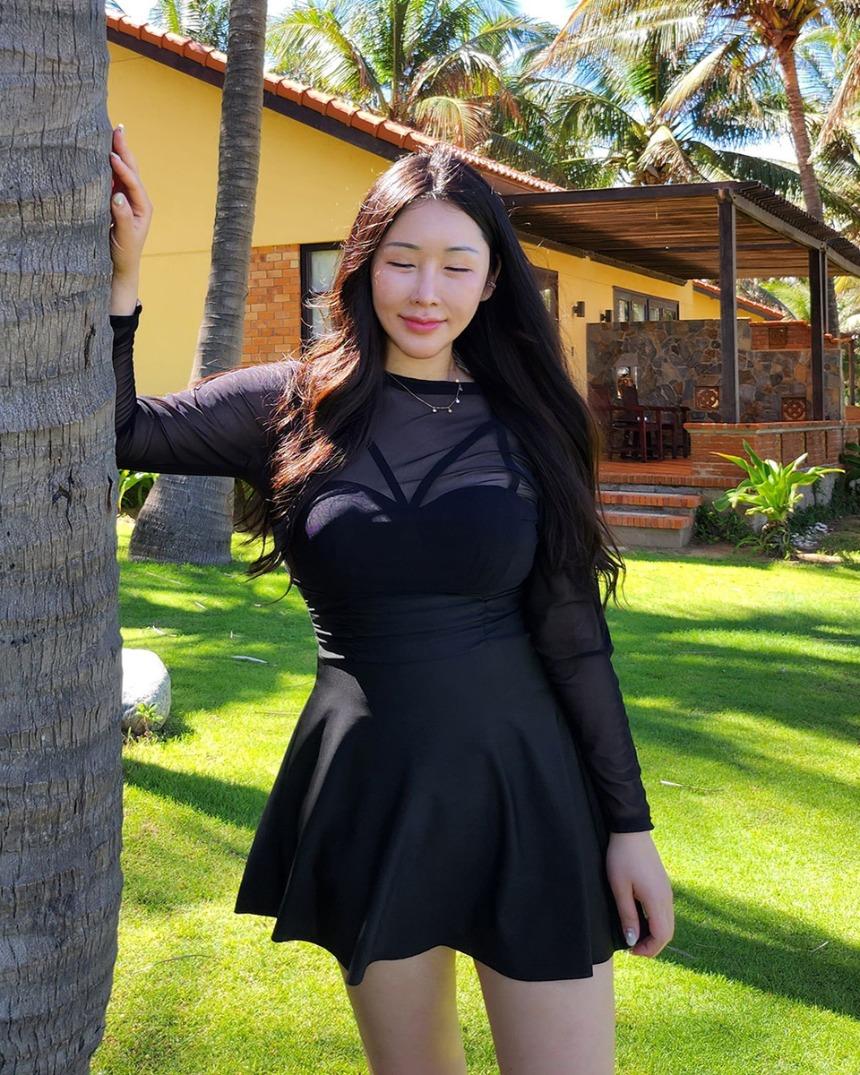 빅사이즈 섹시한 시스루 긴팔 체형커버 세트 레쉬가드 원피스 수영복