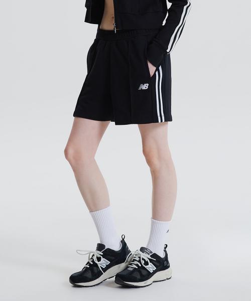 NBNVF3W822 / WOMEN 트랙 4.5부 니트 쇼츠 (BLACK)