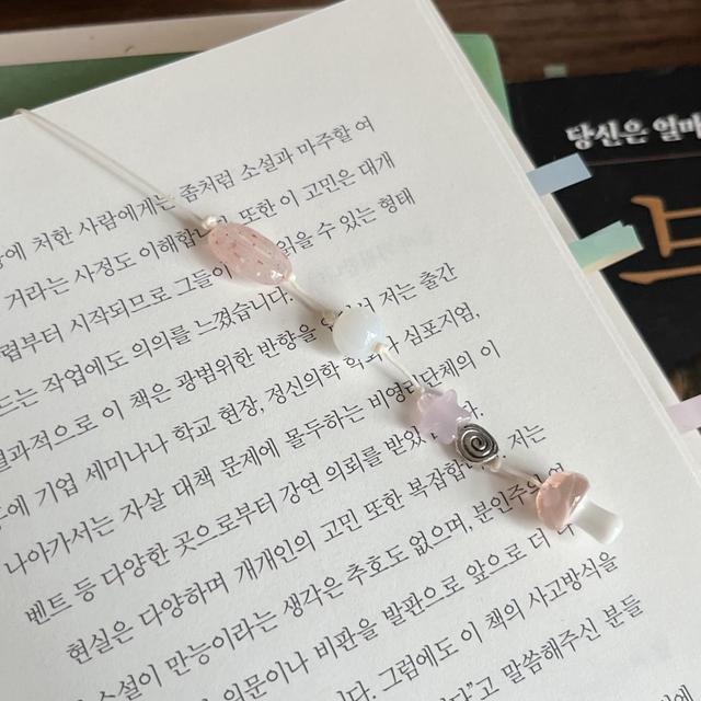 분홍 버섯 끈갈피