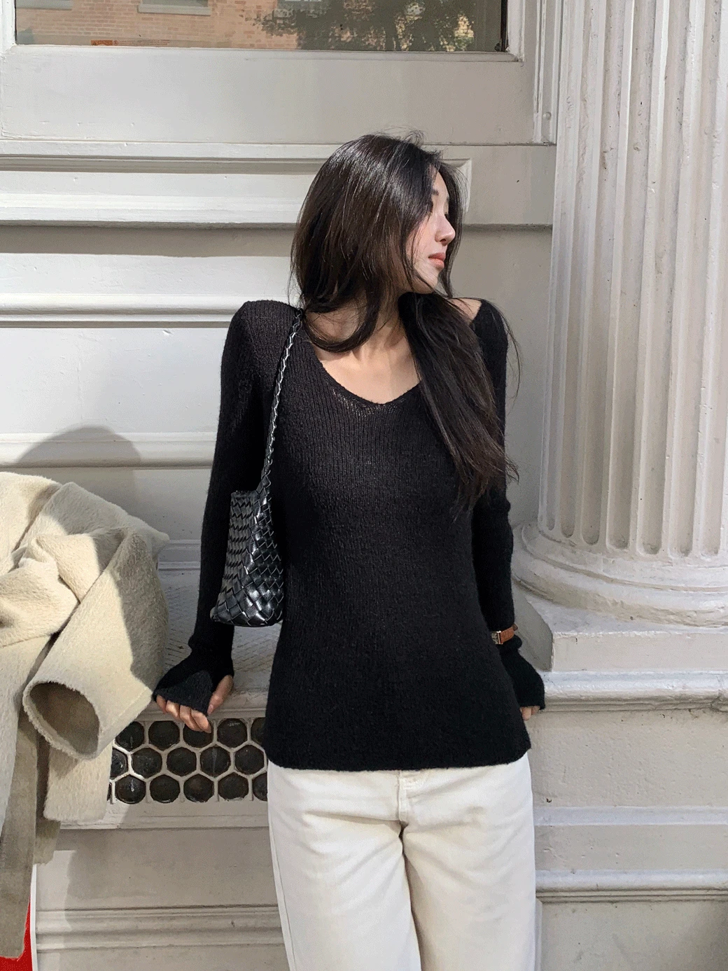 DD. Twill V-Neck Mohair Knit