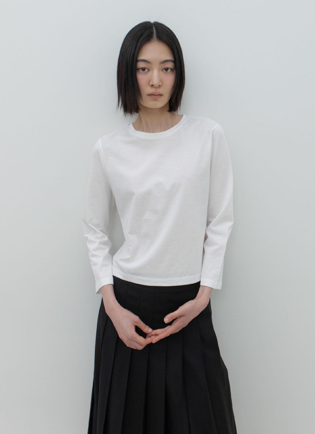 25FW 8 SINGLE STITCH TOP / WHITE