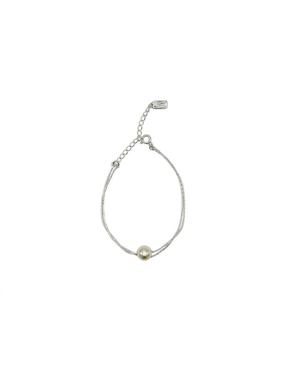 Silky Pearl Bracelet