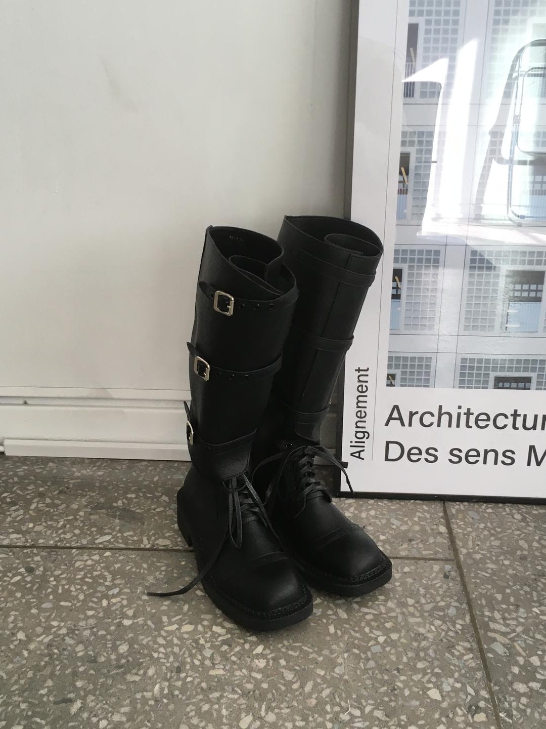 127룸 Noir boots (black)