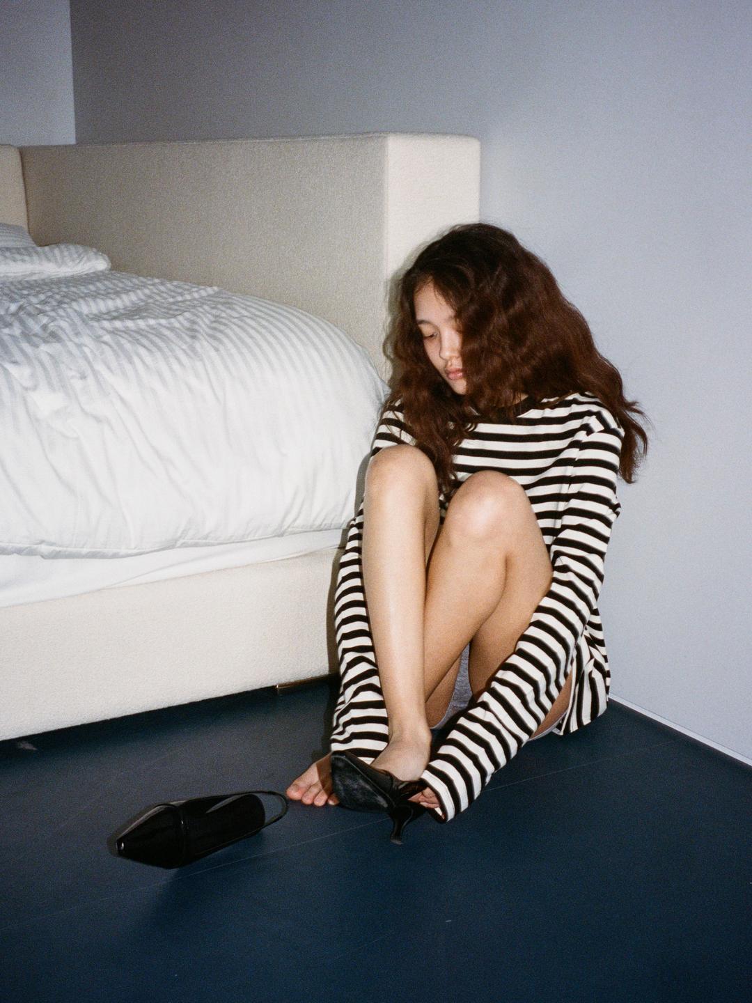 stripe back logo top - black