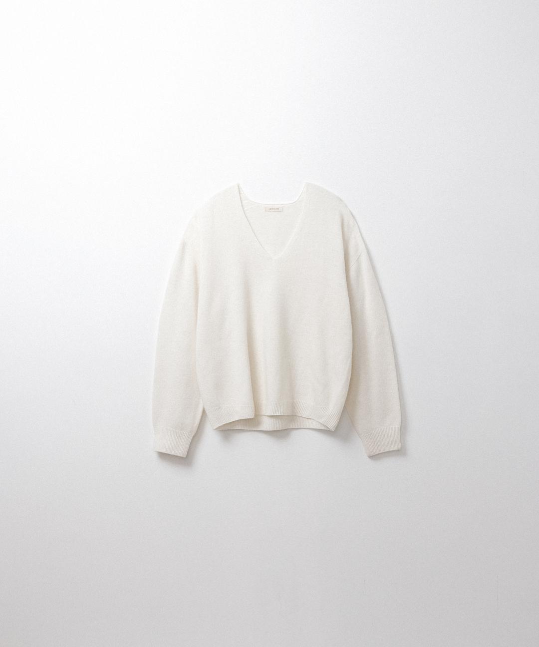 딥 브이넥 풀오버 (ivory)