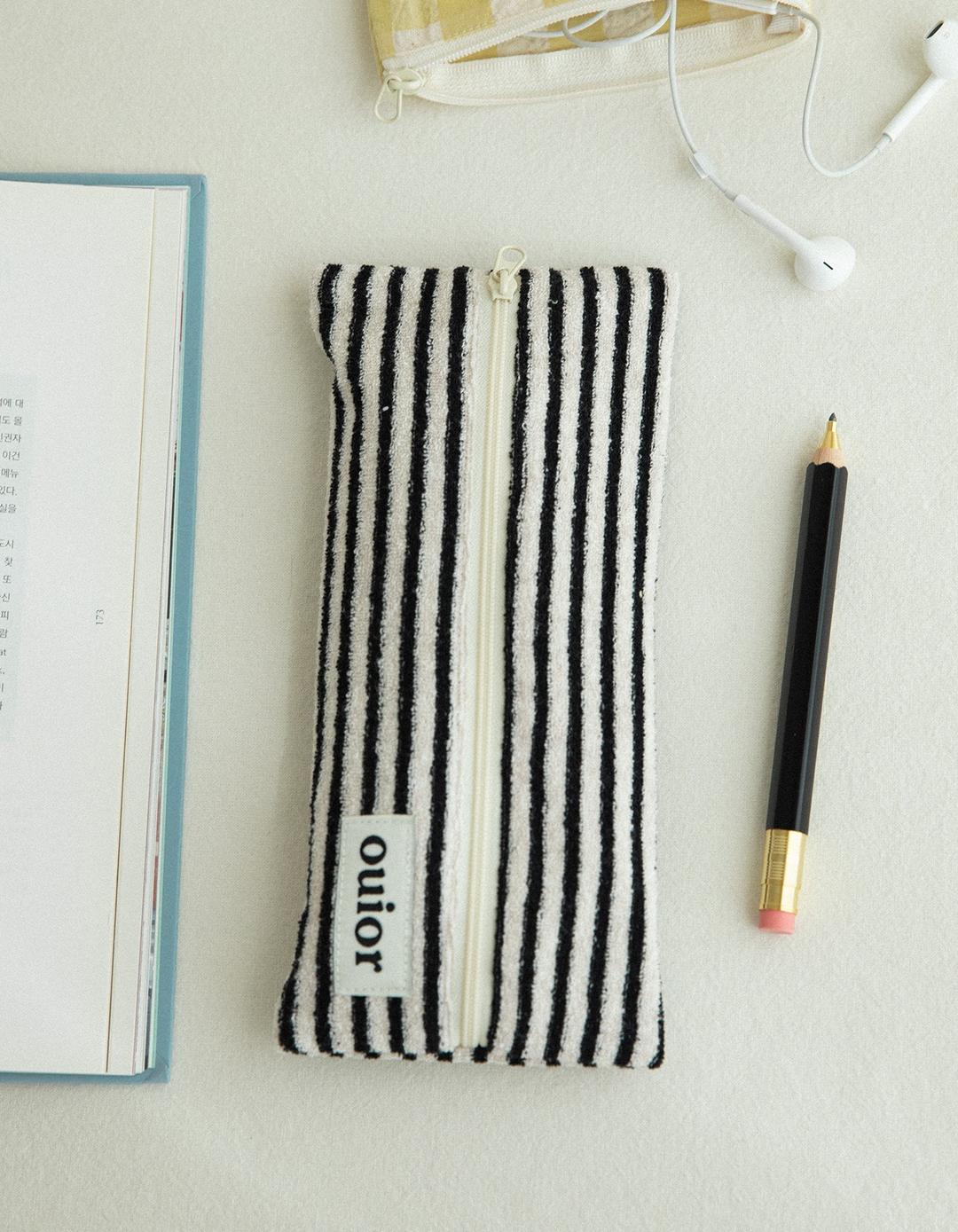ouior flat pencil case - terry stripe black (middle zipper)