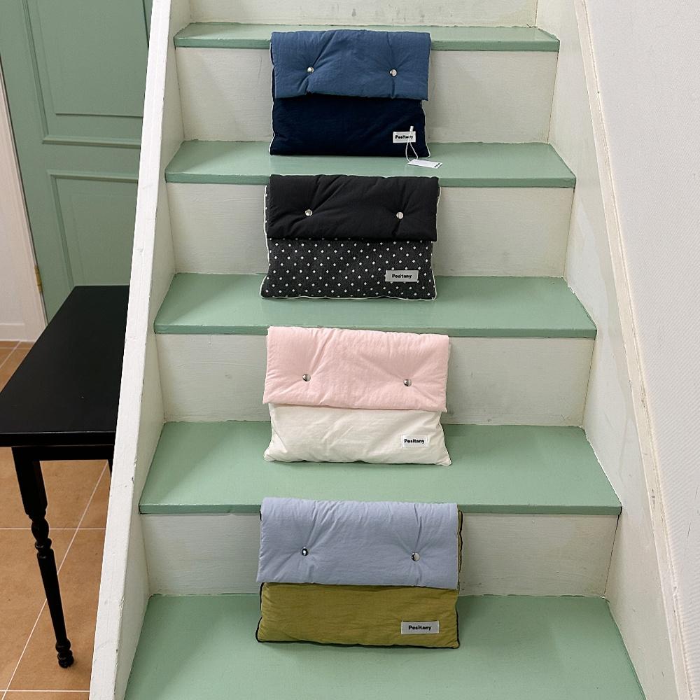 Button tablet/notebook pouch (3colors) 태블릿 노트북 파우치
